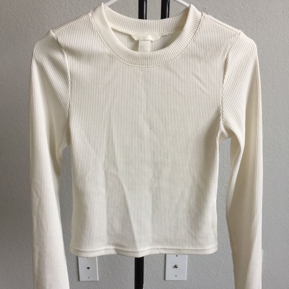 H&M CROPED LONGSLEEVE